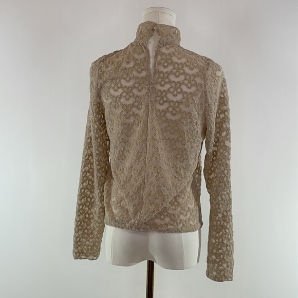 Line + Dot Crossroads Lace Top, M - Picture 4 of 9